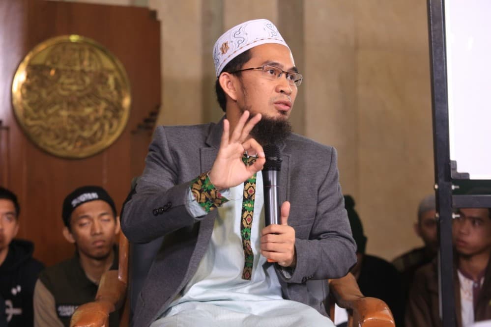 Ustadz Adi Hidayat (UAH)