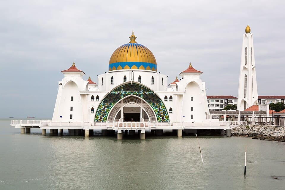 Masjid Selat Melaka
